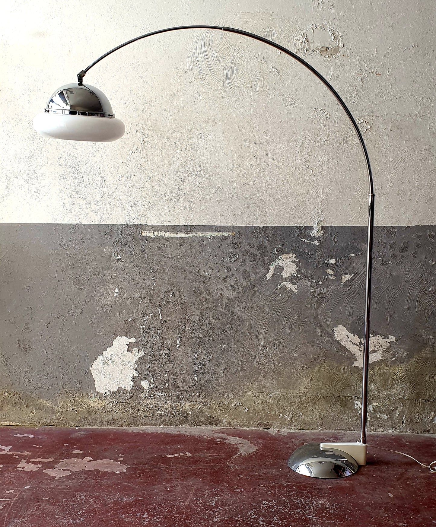 Lampada piantana ad arco design anni 60/70