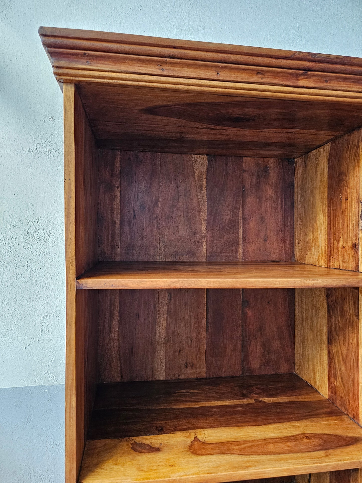 Libreria Vintage in Legno massello di Sheesham
