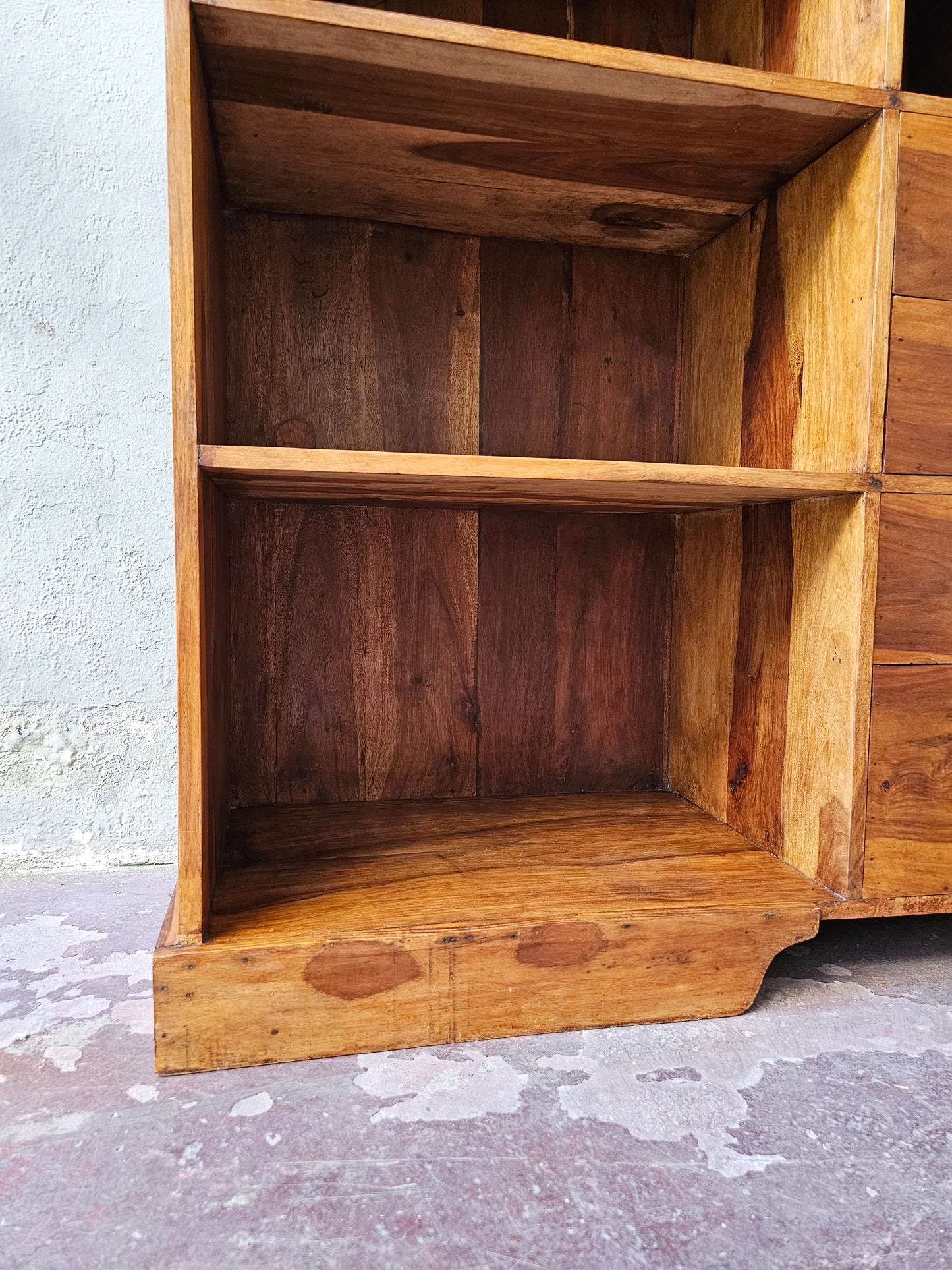 Libreria Vintage in Legno massello di Sheesham