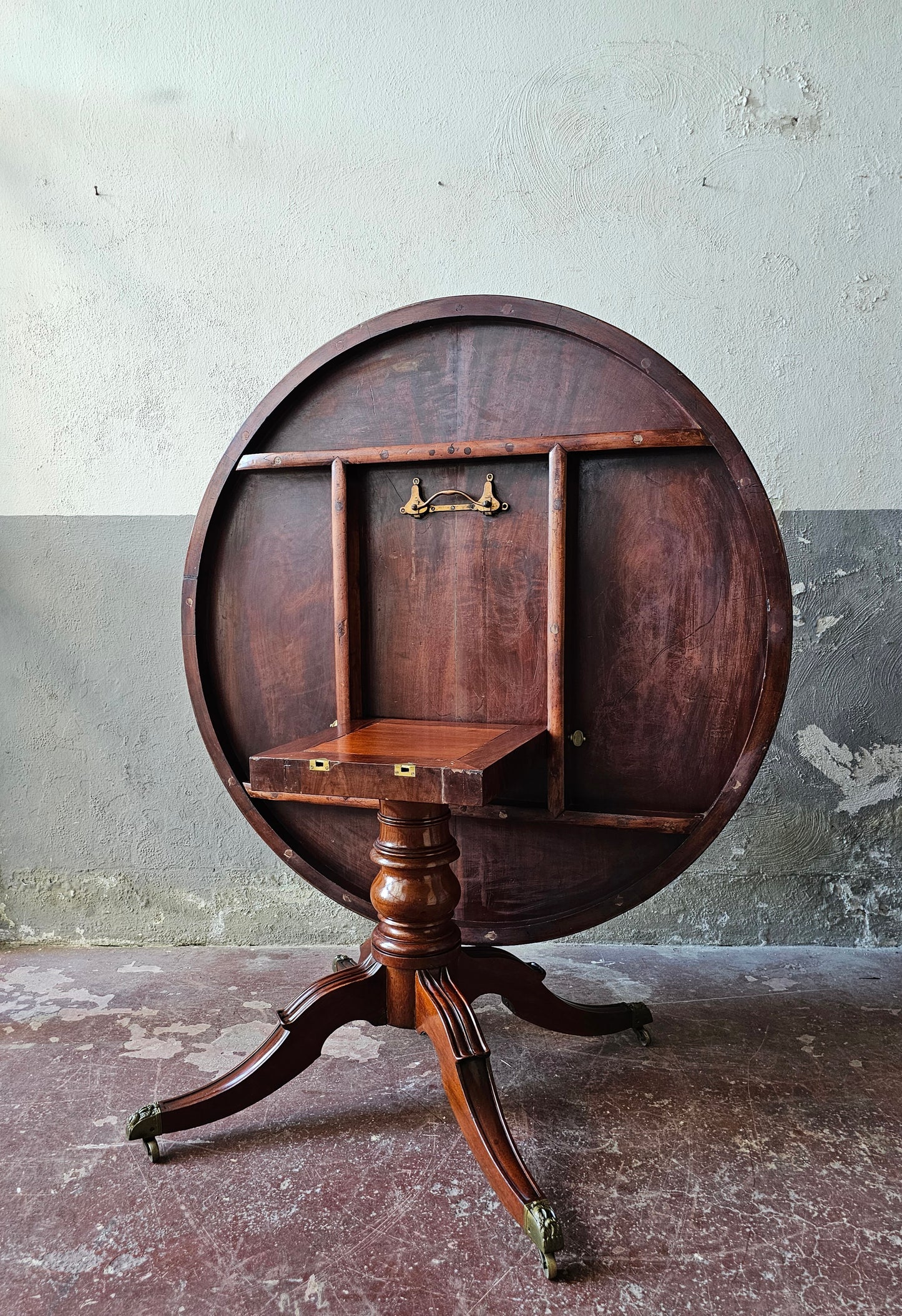 Tavolo Inglese Regency metà 800